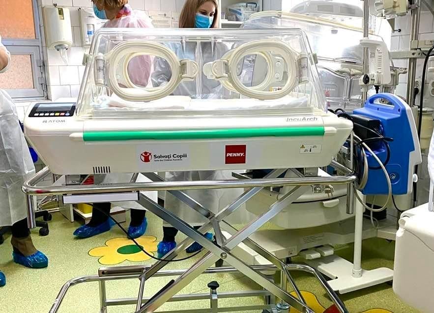 Spitalul de Urgenţe din Cluj a primit aparatură medicală pentru bebeluşii născuţi prematur