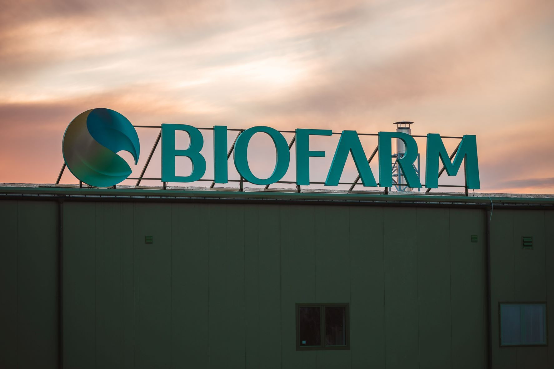 Biofarm inaugurează o fabrică modernă de medicamente