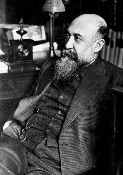 Nicolae Iorga, cel mai de seamă istoric dăruit de români umanităţii