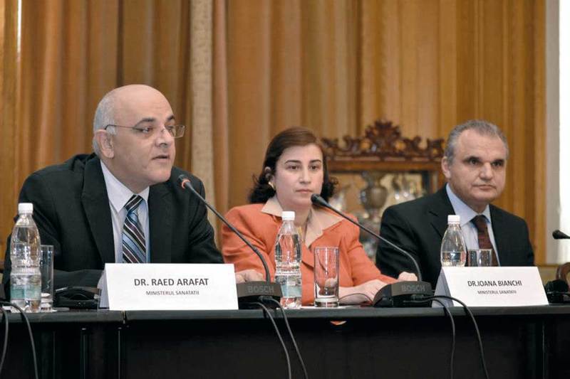 Se caută soluţii pentru sistemul de asigurări de sănătate