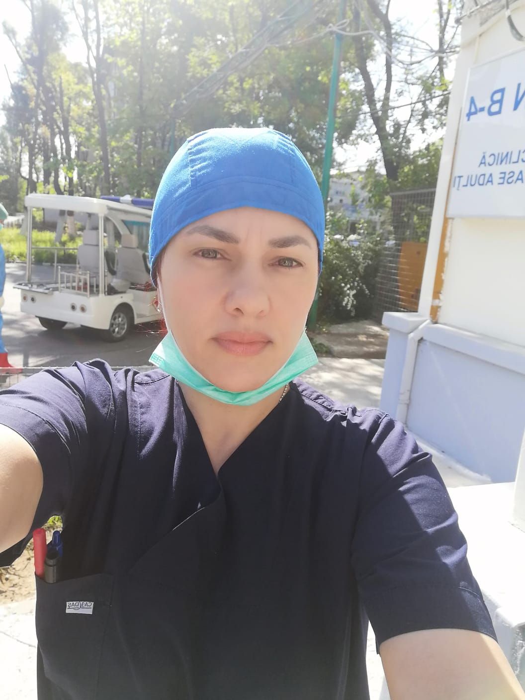 Asistenta Eufrosina Șerban de la Spitalul Victor Babeș din București