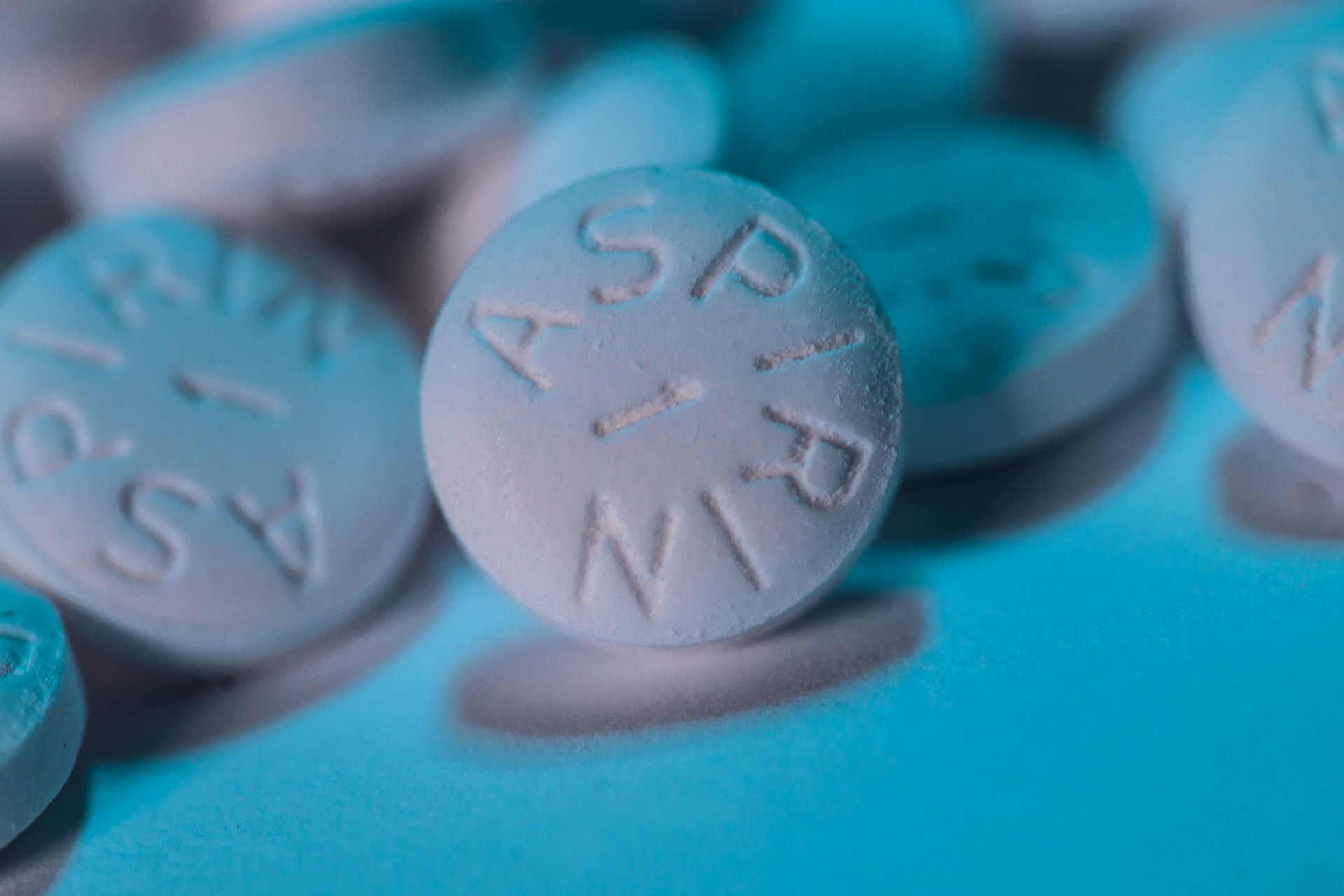 Aspirina în doze mici crește riscul de anemie la vârstnici