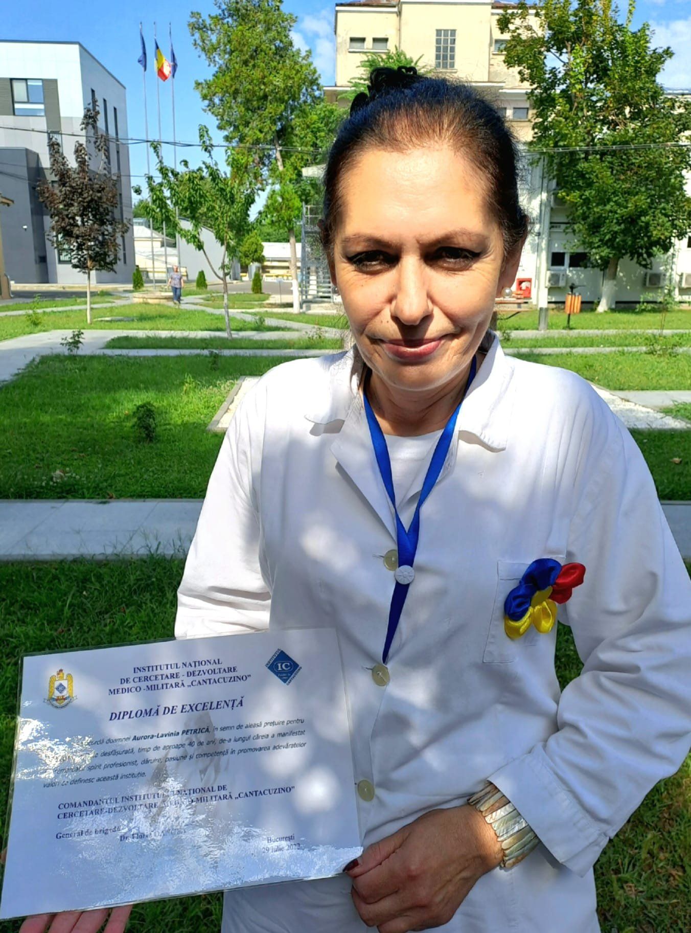 Aurora-Lavinia Petrică diploma de excelenta