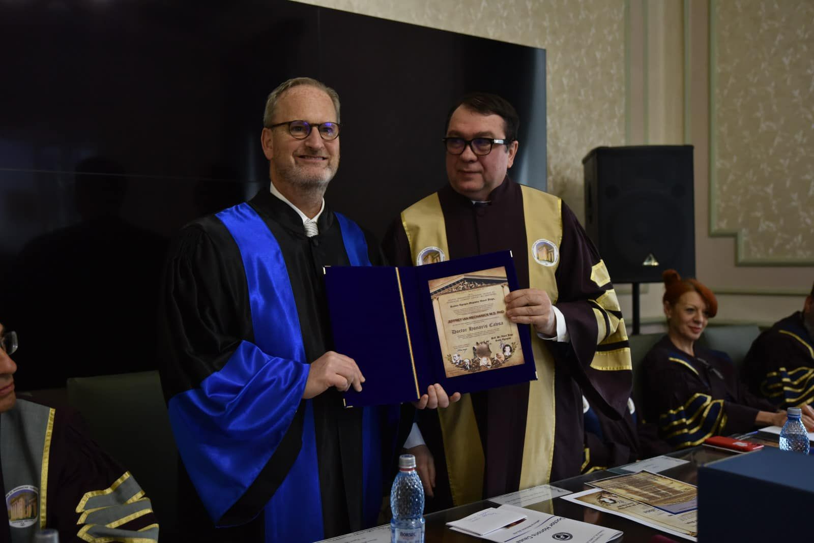 UMFCD: dr. Jeffrey I Mechanick a primit titlul de Doctor Honoris Causa