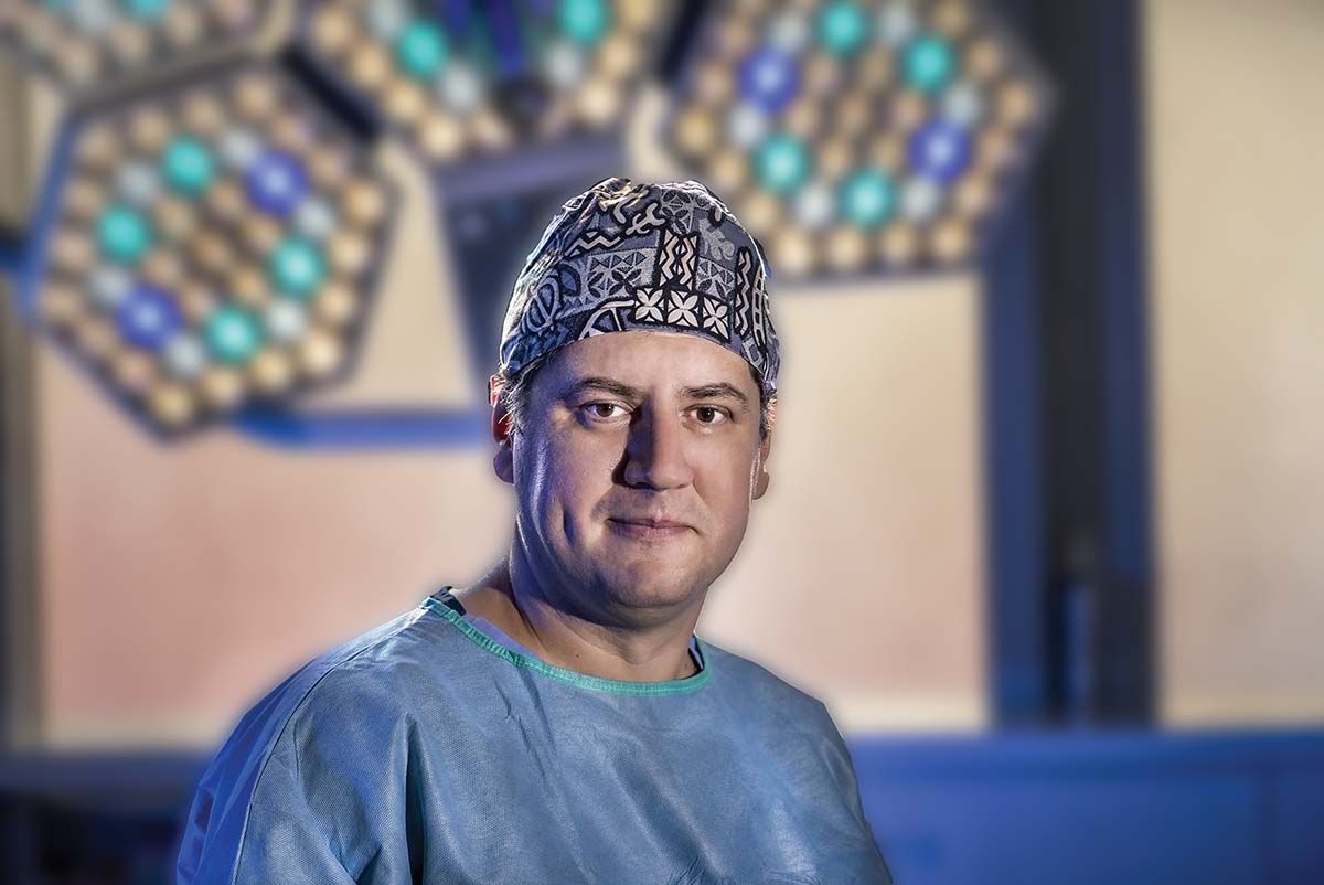 Dr. Dragoș  Zamfirescu:  „Am ajuns  în paradisul microchirurgiei,  în Taiwan”
