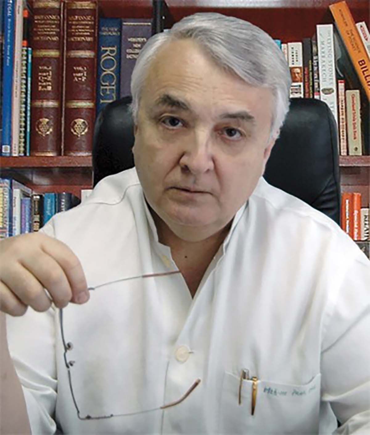 Dr. Mircea Cinteză