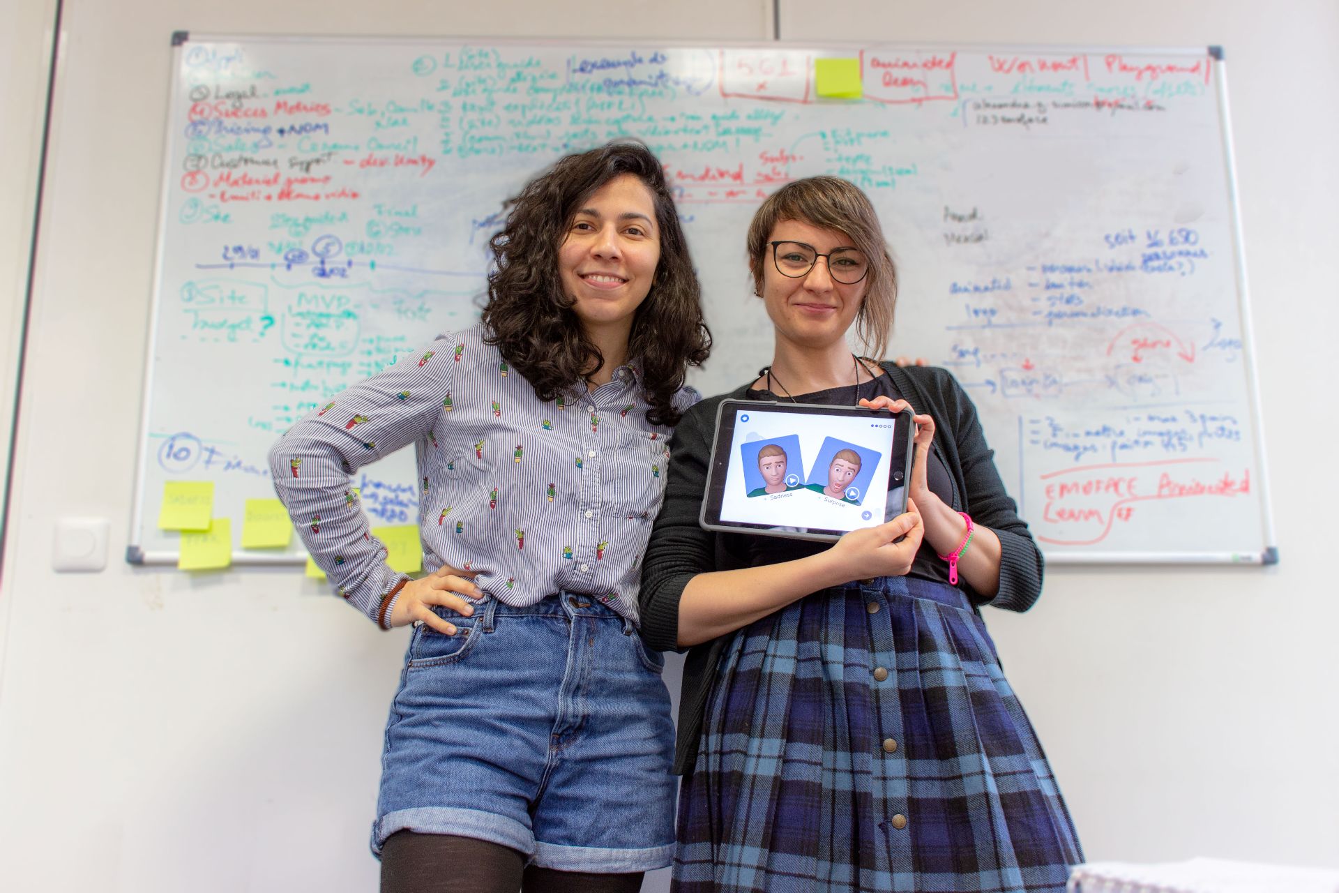 Emoface_Adela_Mayra-2021