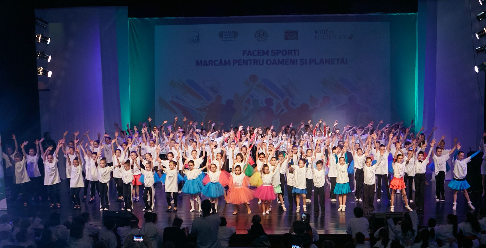500 de copii au marcat Ziua Internațională a Sportului pentru Dezvoltare și Pace