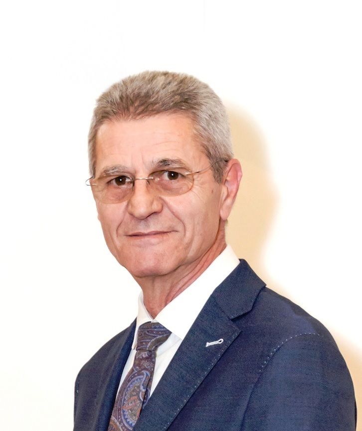 Fotografie- Dl.Mircea Timofte