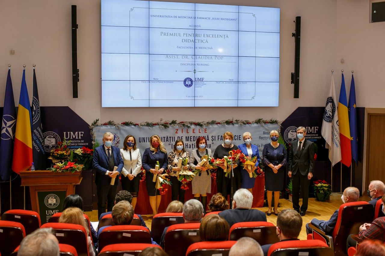 UMF „Iuliu Hațieganu” a premiat excelența în activitatea didactică și cercetarea științifică