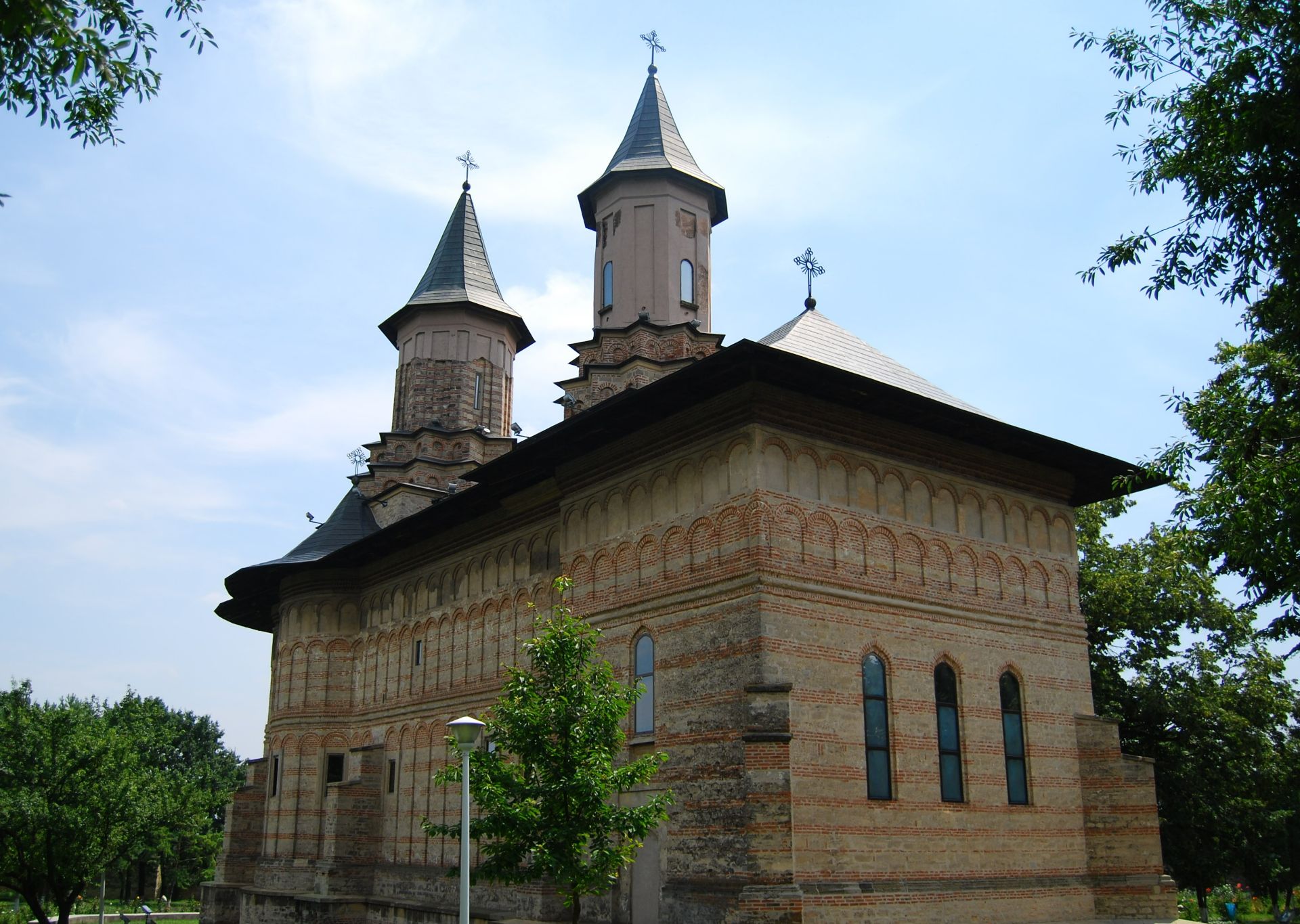 COVID-19: focar de infecție la mănăstirea Galata din Iași