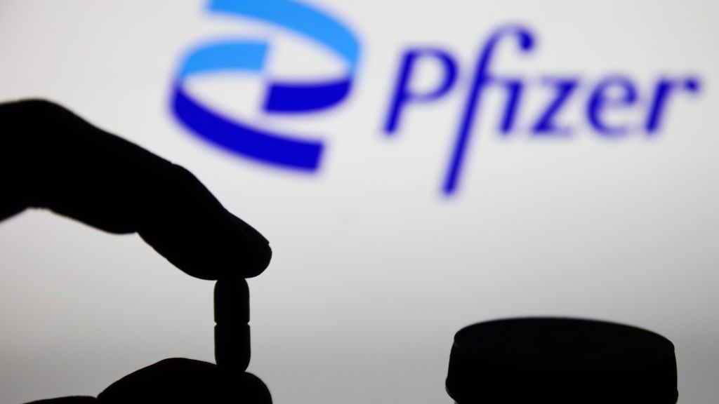 Pilula anti-COVID dezvoltată de Pfizer, autorizată în Statele Unite