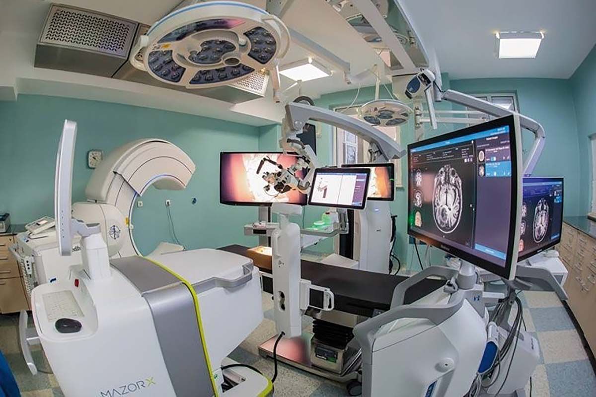 Robot de Neurochirurgie Cerebrala si Spinala Mazor X – Spitalul Clinic de Urgenta « Prof.Dr.N.Oblu » Iasi, 2021