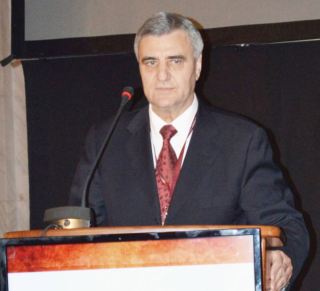 Ioanel Sinescu: „Rezultatul formării medicale se va reflecta în starea de sănătate a populației“