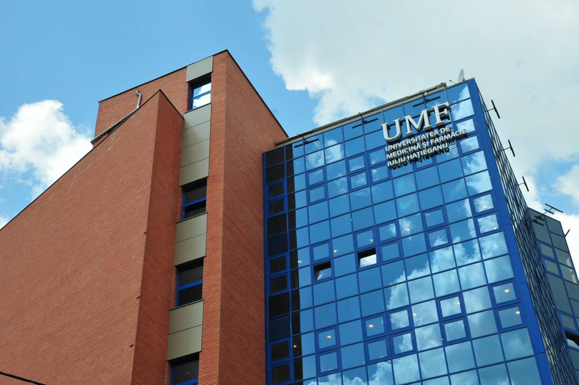 UMF „Iuliu Hațieganu”, pe locul întâi în topul celor 31 de instituții de învățământ superior