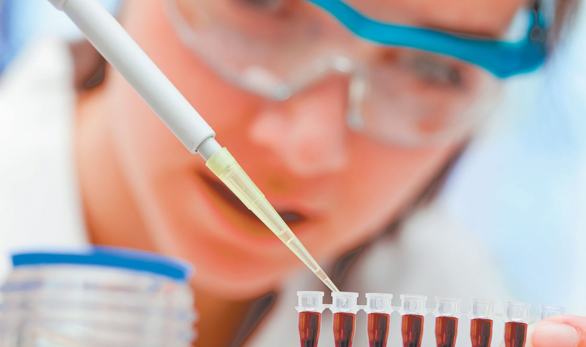 Biopsia lichidă sau noile frontiere în oncologie