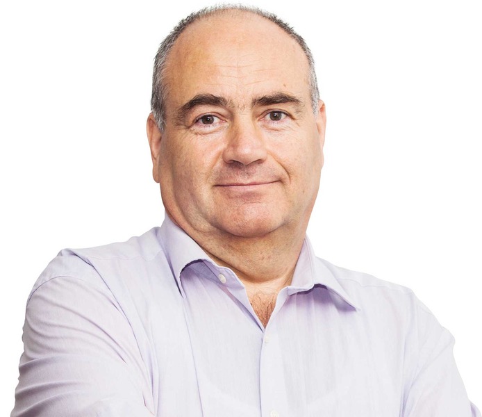 În lumea birocratului de la CNAS