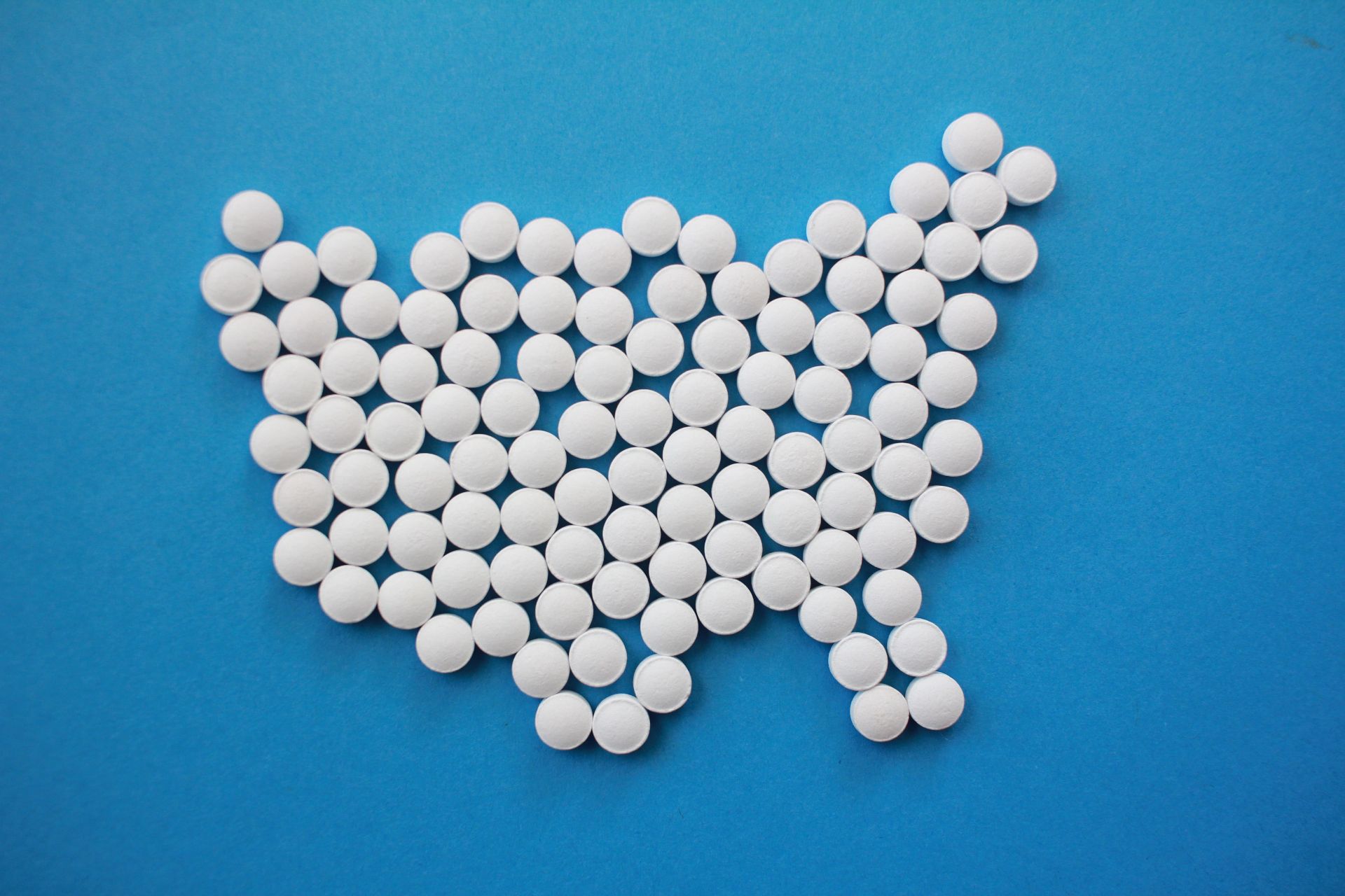 Aspirina, testată ca tratament împotriva unui tip de cancer de sân agresiv