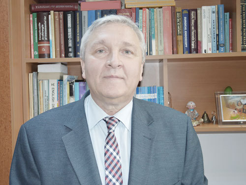 Noul președinte al Academiei de Științe Medicale este prof. dr. Mircea Beuran 