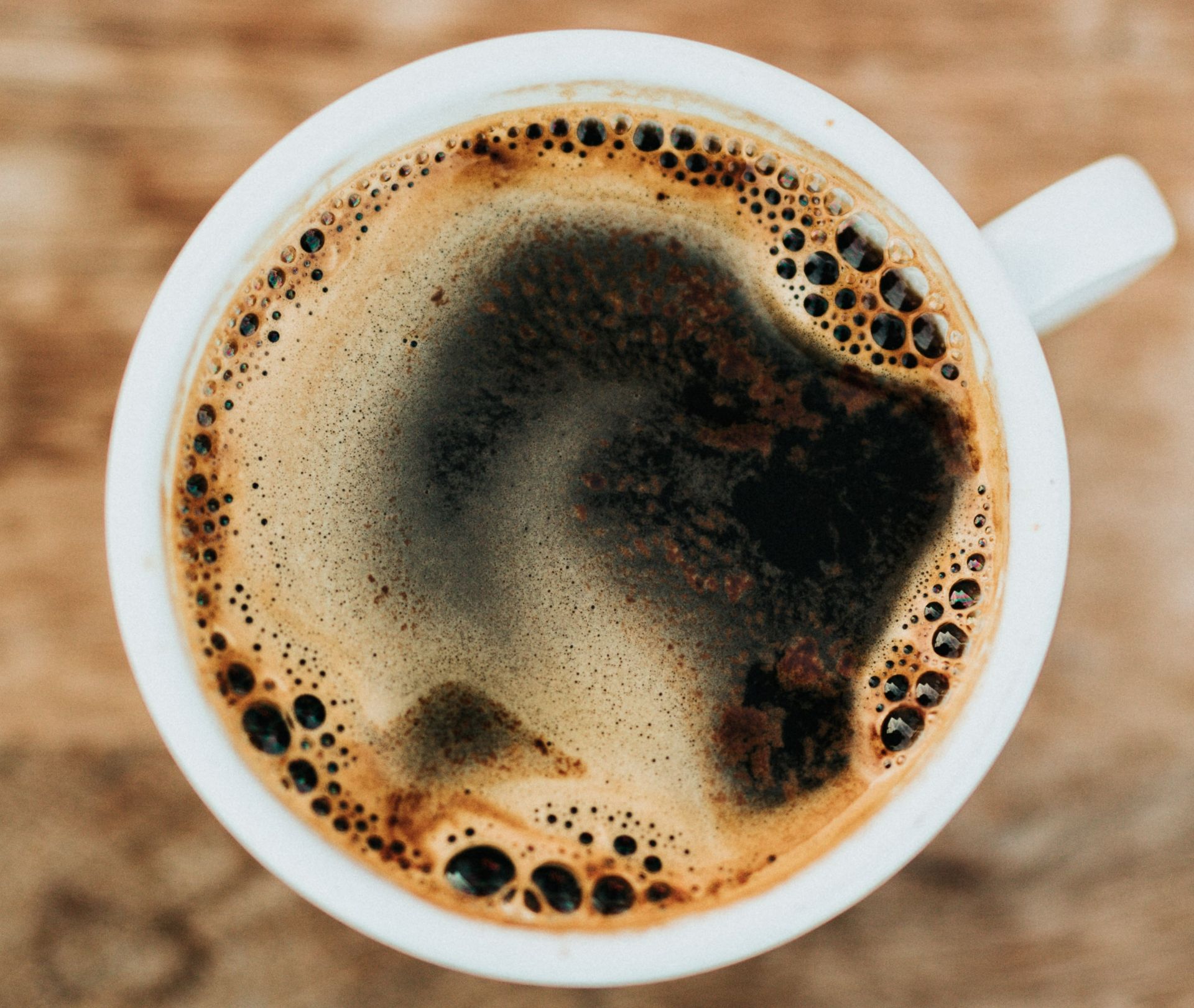 Studiu: preferința pentru cafea amară sau ciocolată neagră e genetică