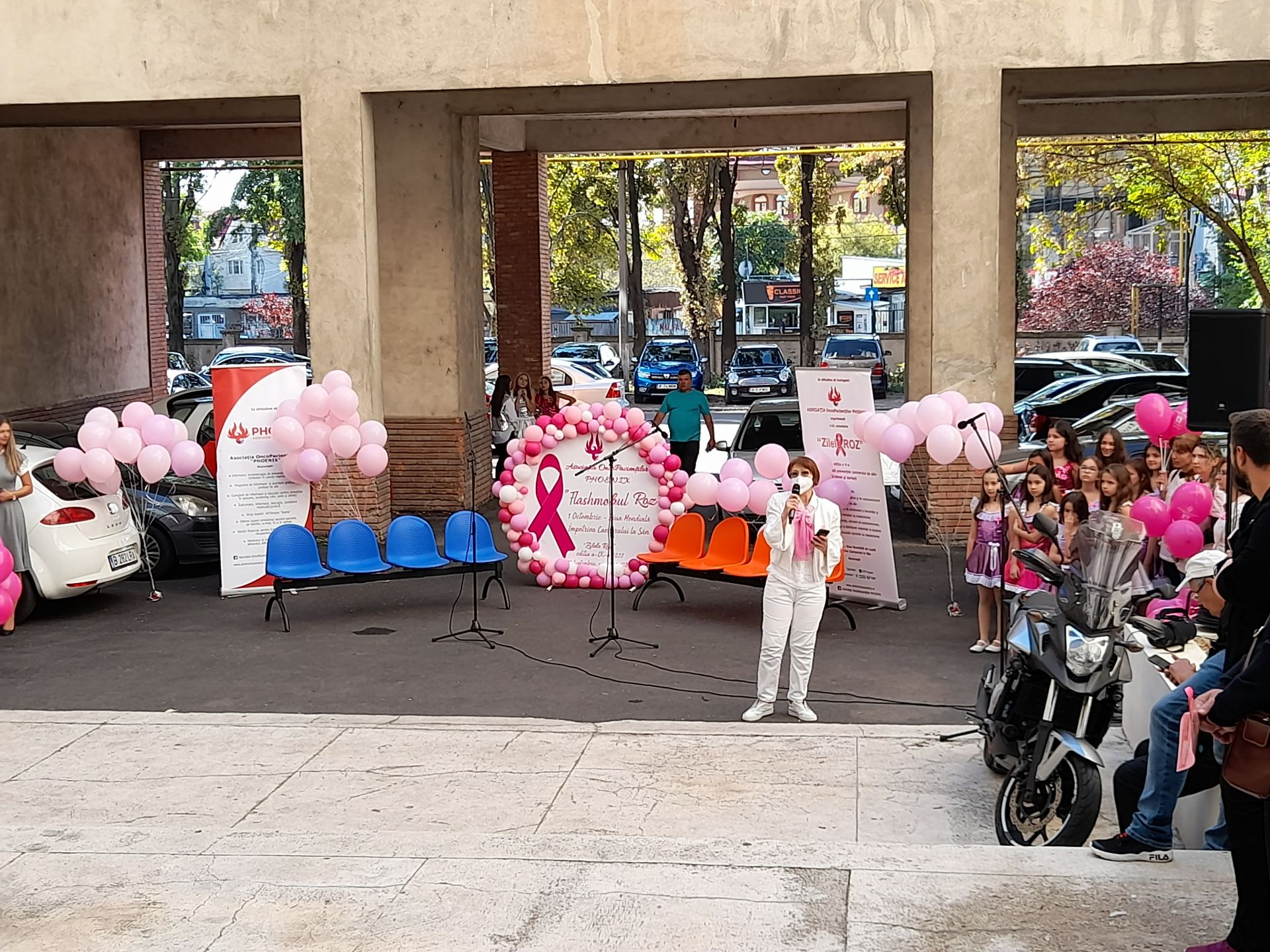„Zilele Roz”: campanie de prevenire a cancerului de sân