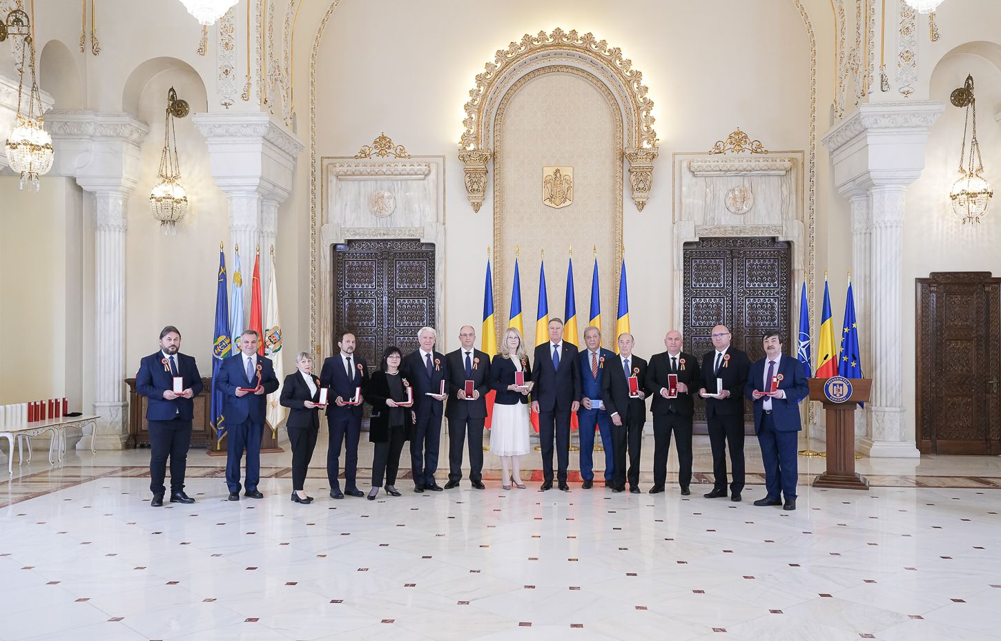 Medici decorați de președintele Klaus Iohannis, de Ziua Națională a României