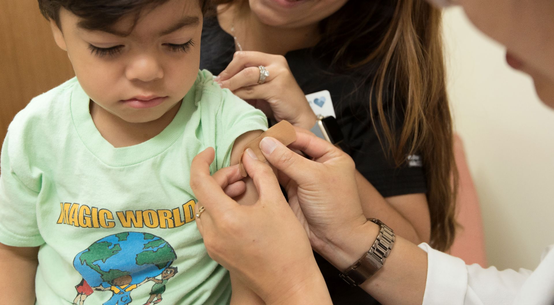 SUA: undă verde pentru vaccinarea cu Pfizer a copiilor de 5-11 ani
