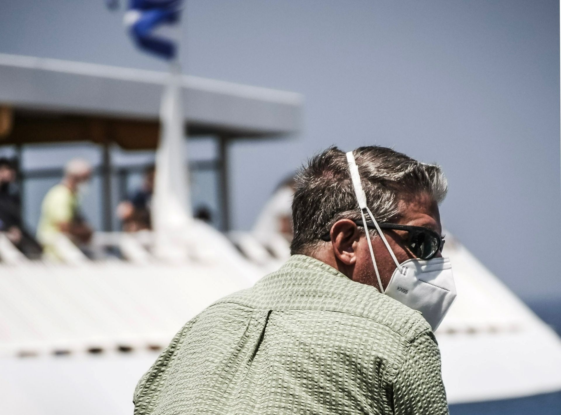 Grecia renunţă la restricţiile COVID-19 pe durata sezonului turistic estival
