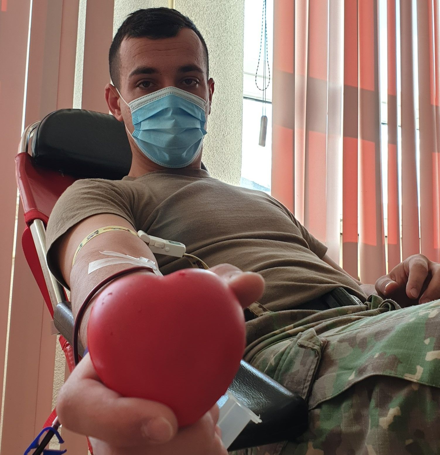 Militarii, jandarmii și polițiștii de frontieră donează sânge