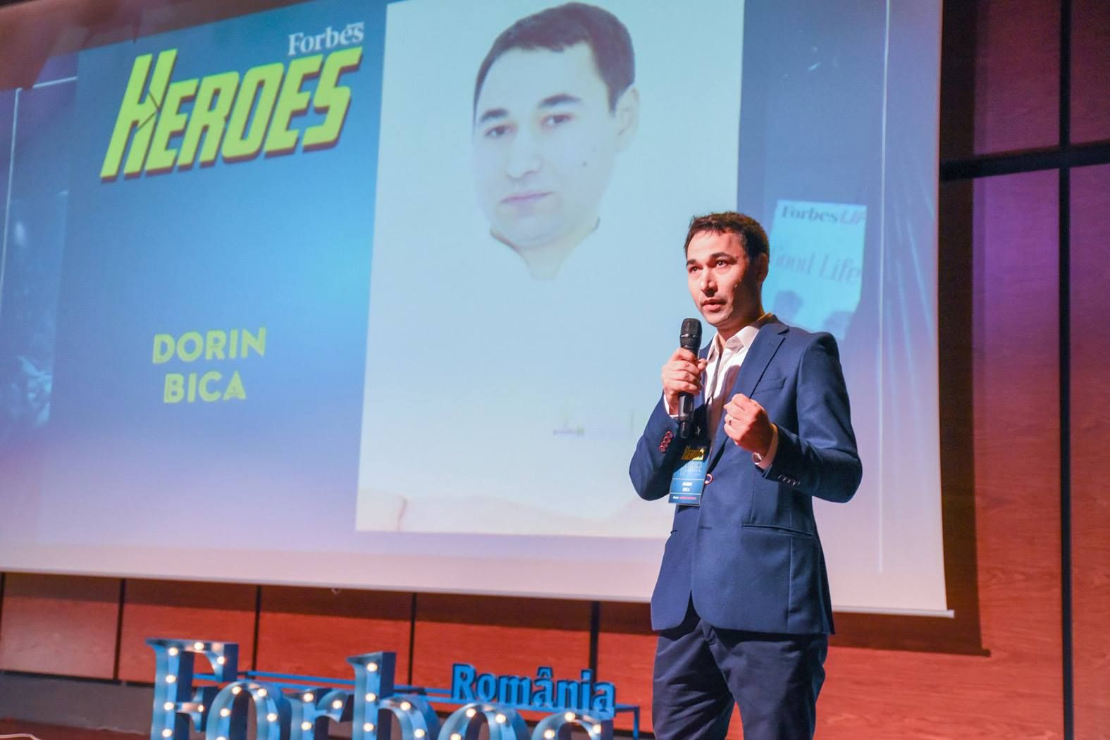 Nevralgia trigeminală se tratează cu succes prin neurochirurgie