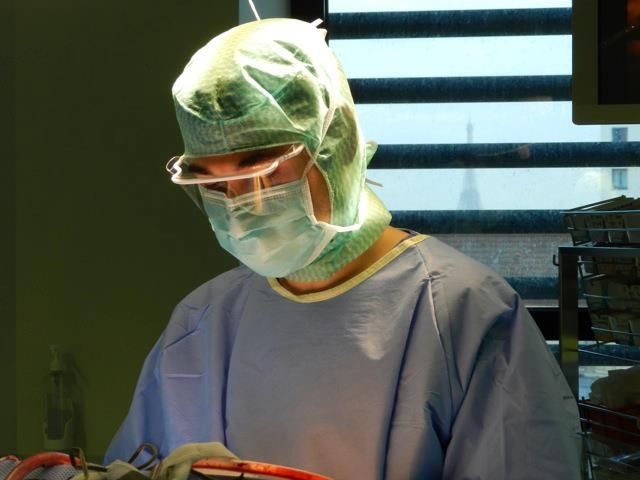 Neurochirurgia nu se rezumă doar la actul chirurgical