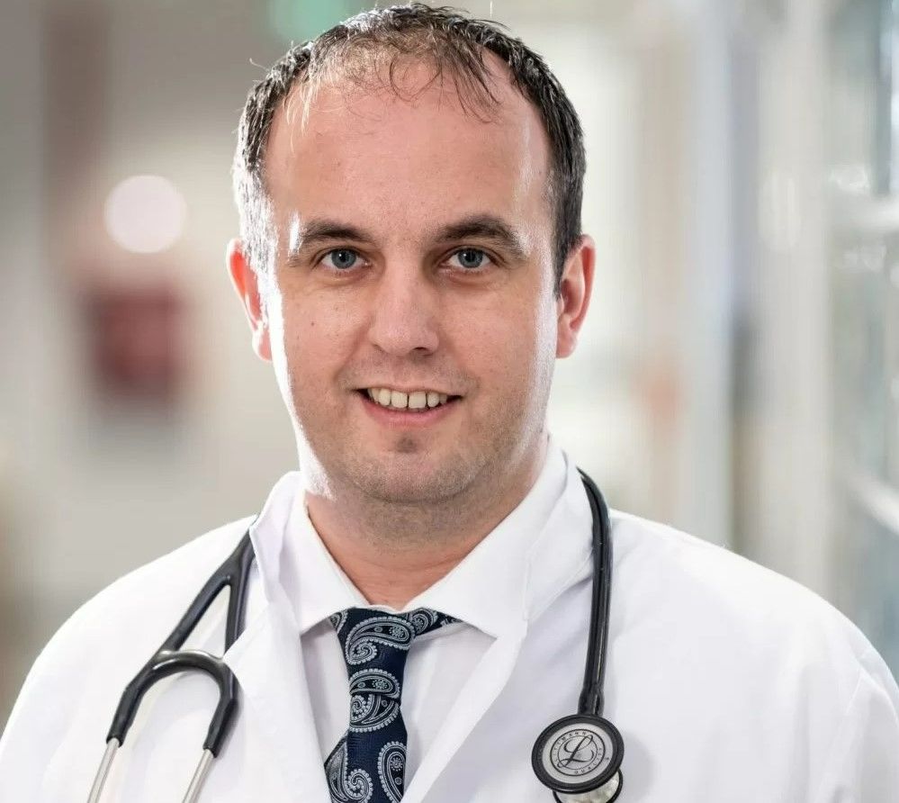 40% din pacienții cu cancer gastric sunt bărbați de 60 - 70 de ani