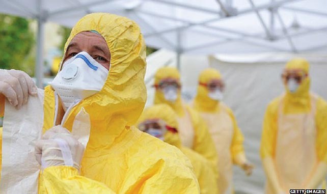 Ebola. De la sechestrare voluntară la protejarea demnităţii individului