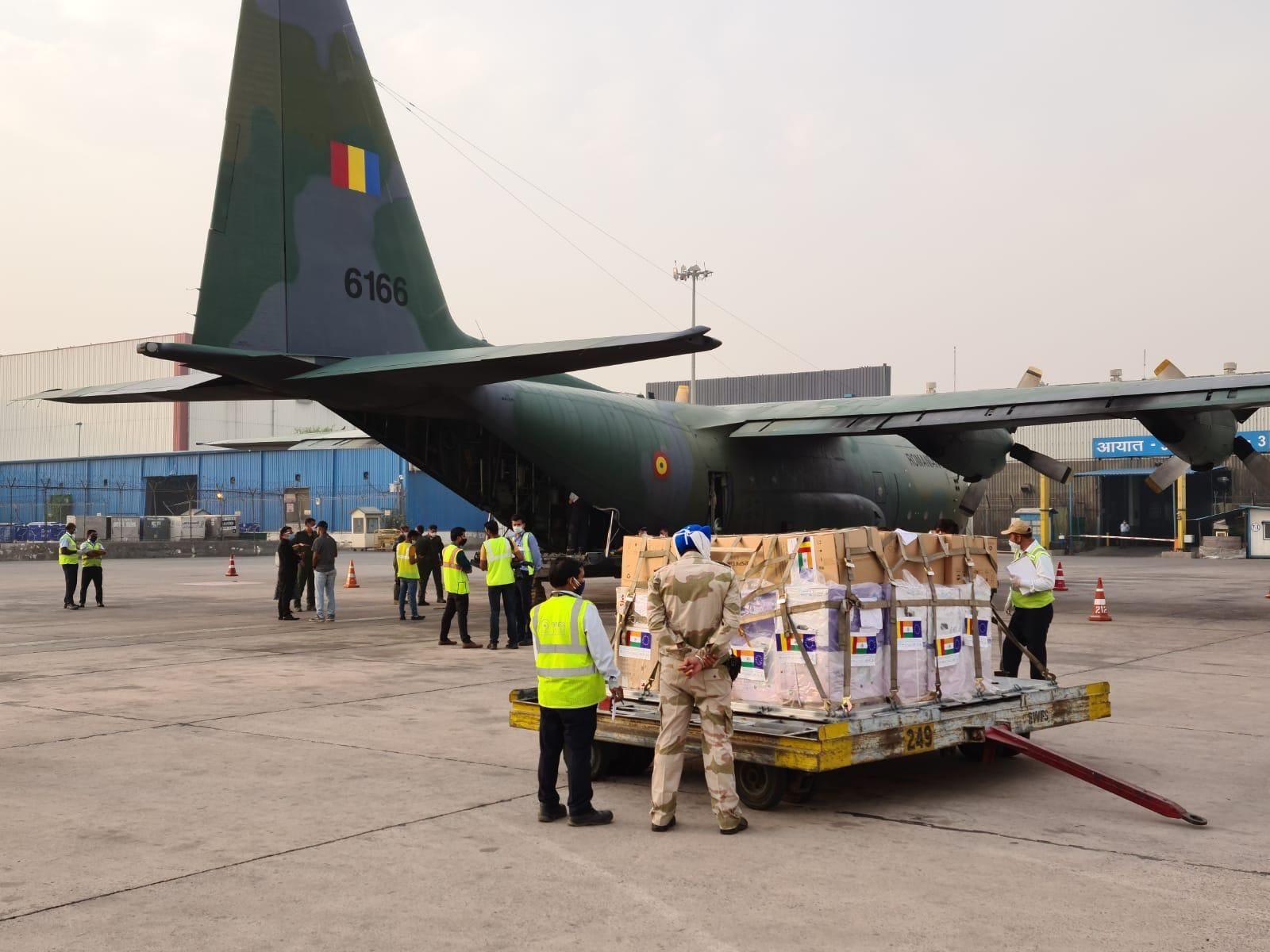 România a trimis echipamente medicale Republicii India