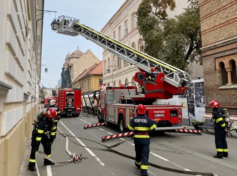 Exercițiu de intervenție în caz de incendiu la Spitalul Militar din Timișoara