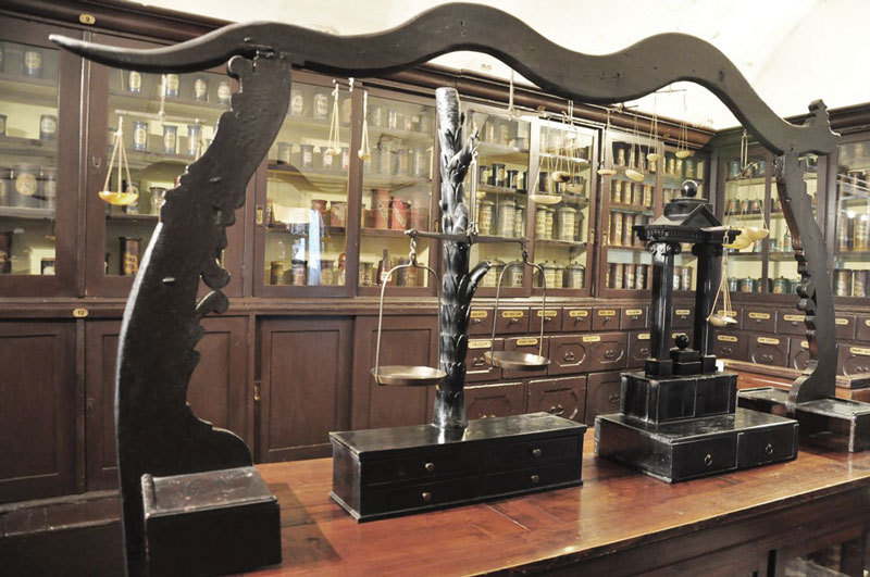 Harry Potter și istoria farmaciei