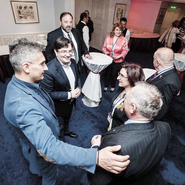 Implantologie, inovaţie, interdisciplinaritate