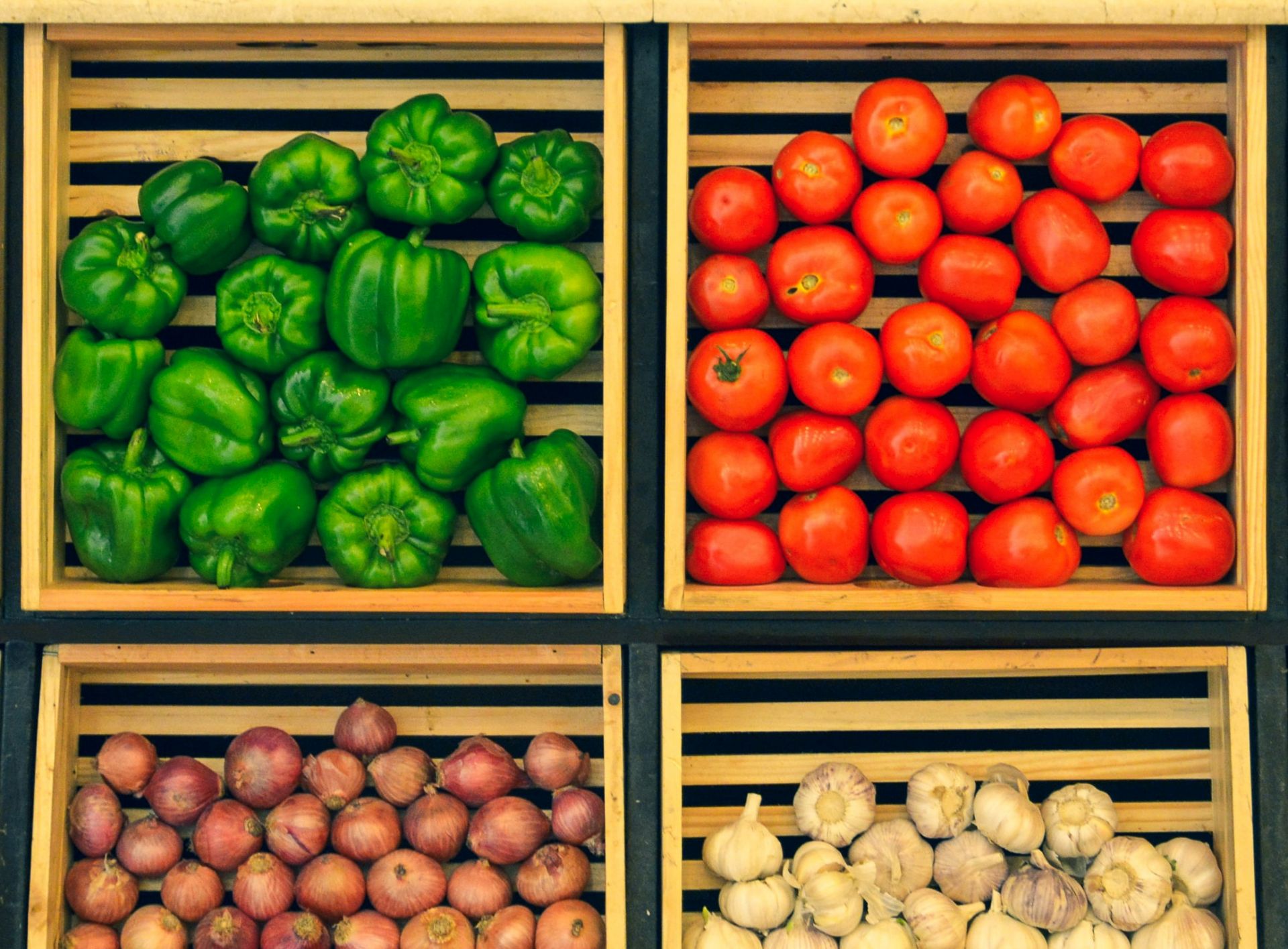 Marea Britanie: fructe şi legume raţionalizate în supermarketuri