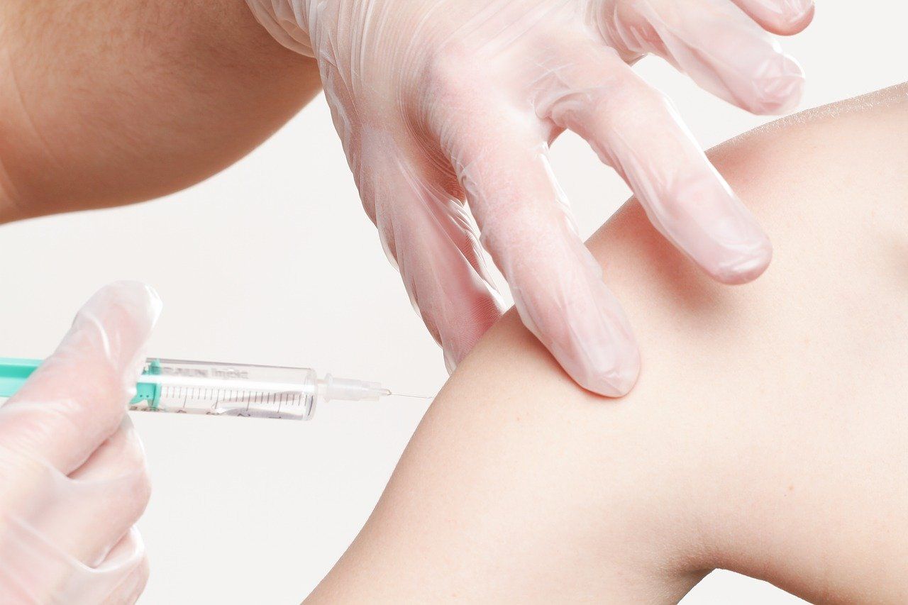 Studiu: Răspunsul imun la vaccinare, afectat de nivelul unui hormon