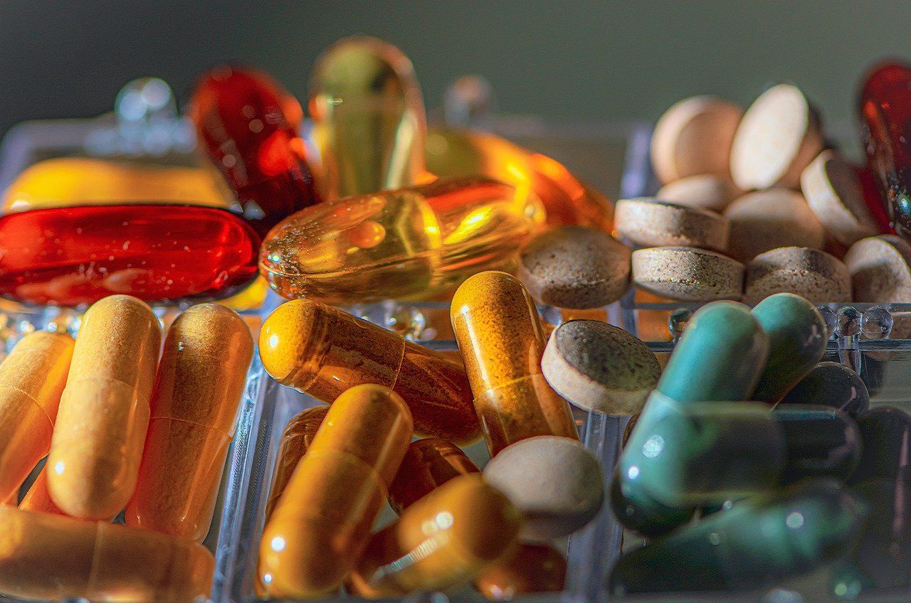 Studiu: Anumite antidepresive comune pot creşte rezistenţa la antibiotice