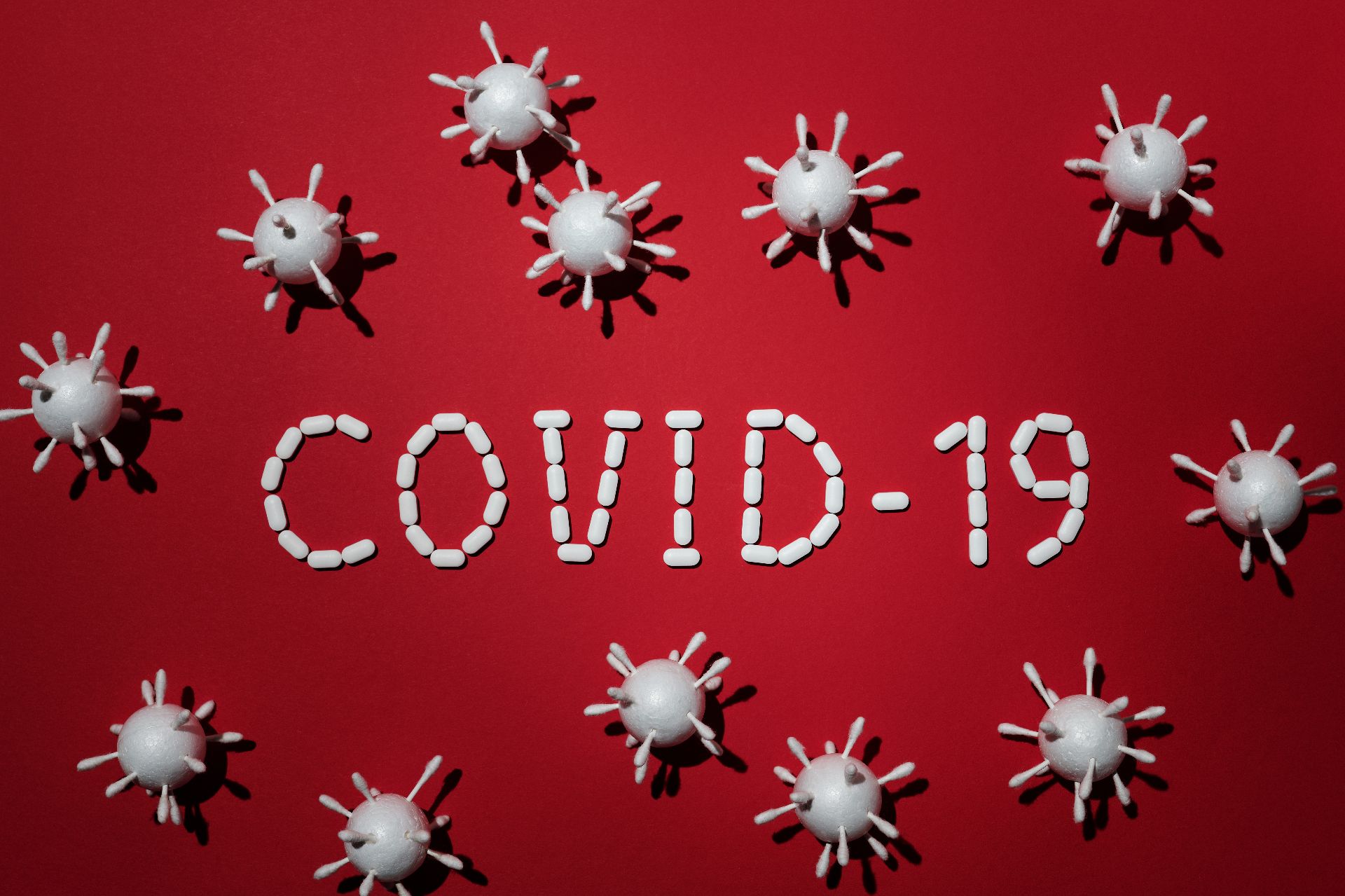 Moleculă promițătoare ce ar putea fi utilă în tratamentul COVID-19