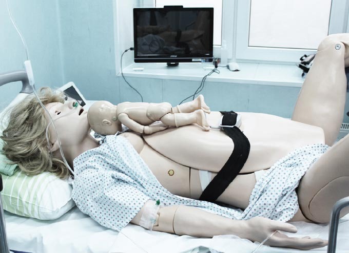 Antrenament prin simulare pentru urgenţele obstetricale
