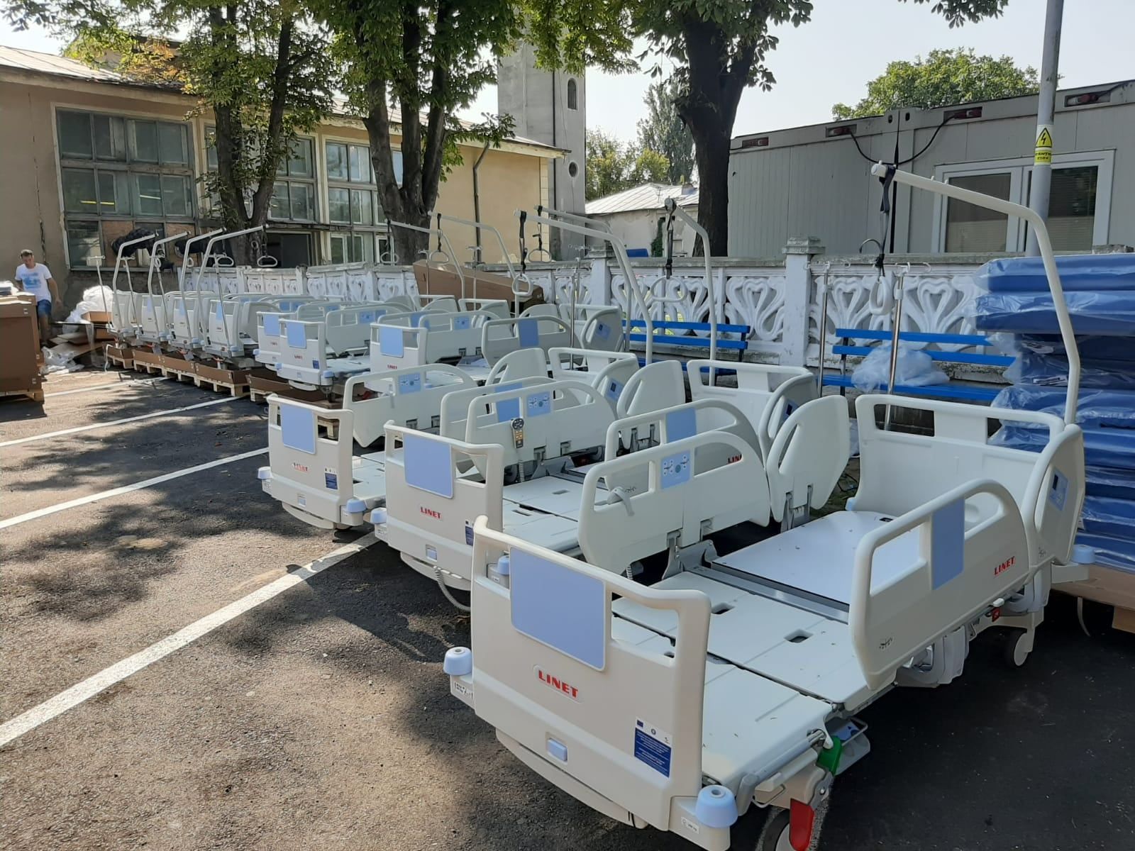 Spitalul de Urgență „Elena Beldiman” Bârlad a primit 100 de paturi electrice