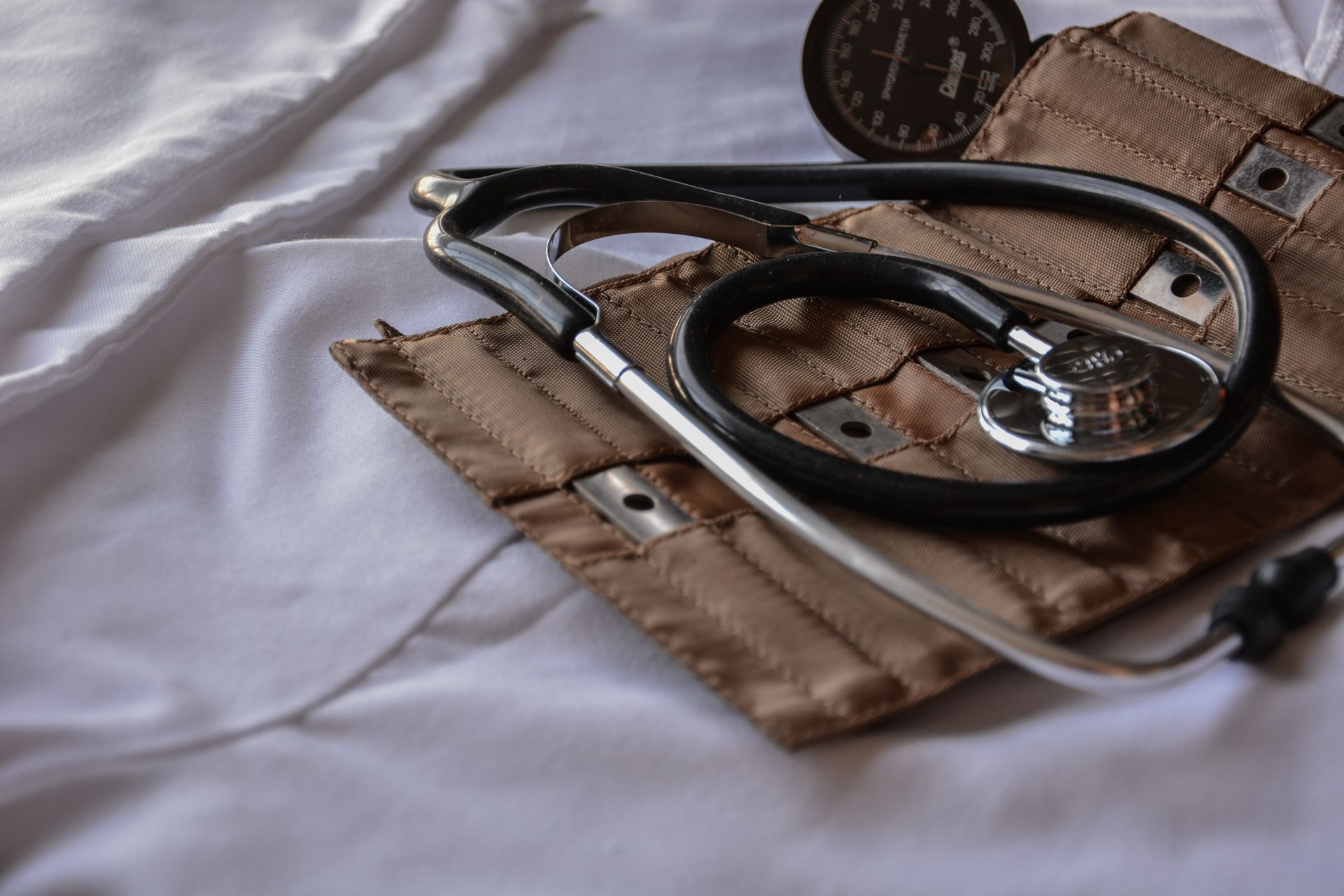 SMMR: problemele cu care se confruntă medicii rezidenți din toată țara