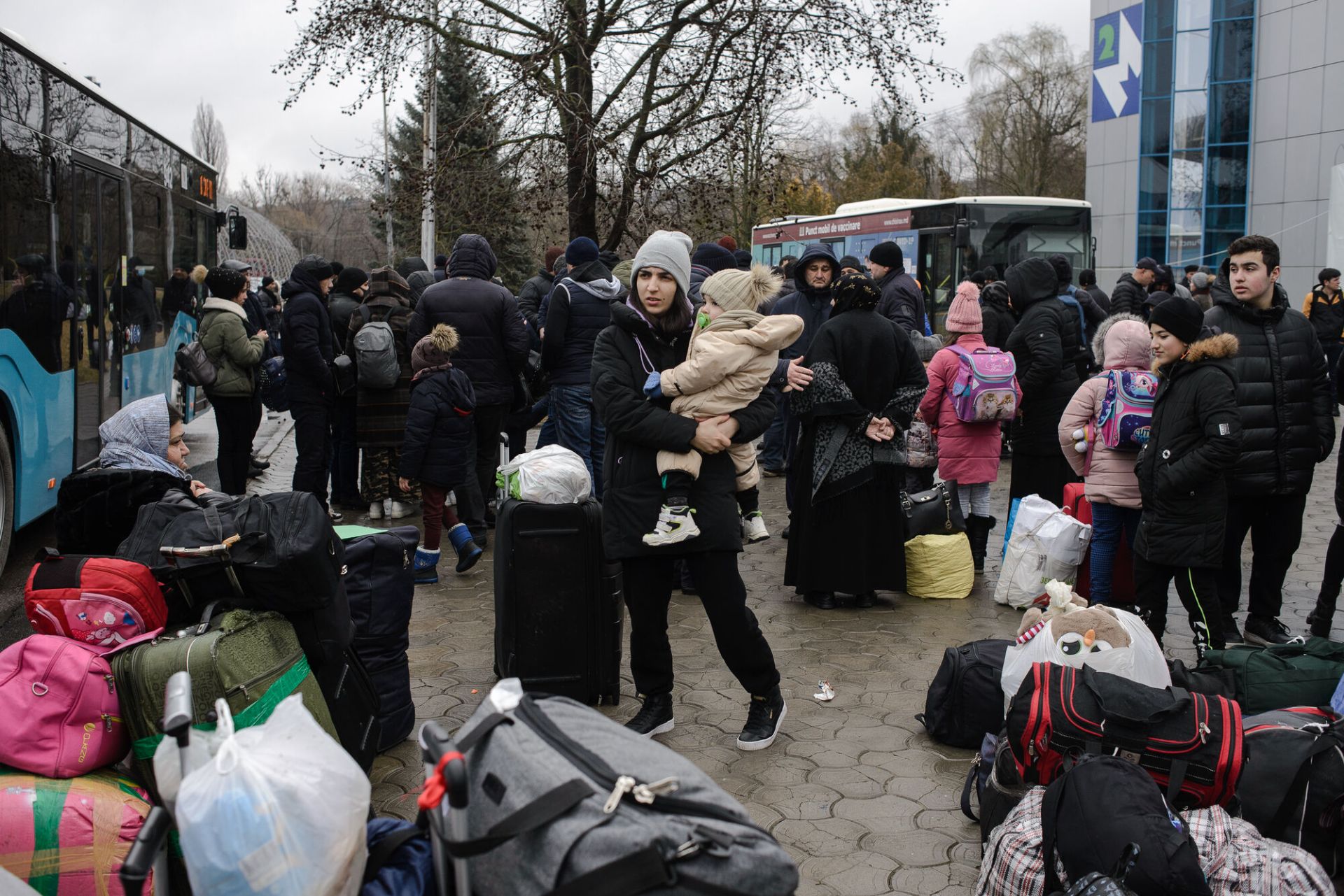 OMS a lansat un studiu despre obstacolele întâmpinate de refugiații ucraineni în România