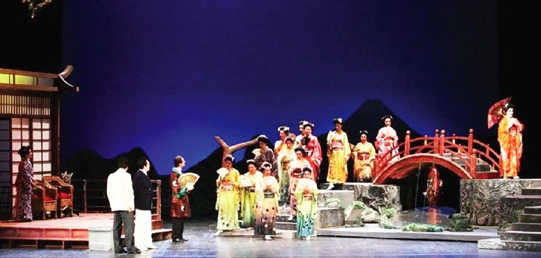 „Madama Butterfly“ a revenit