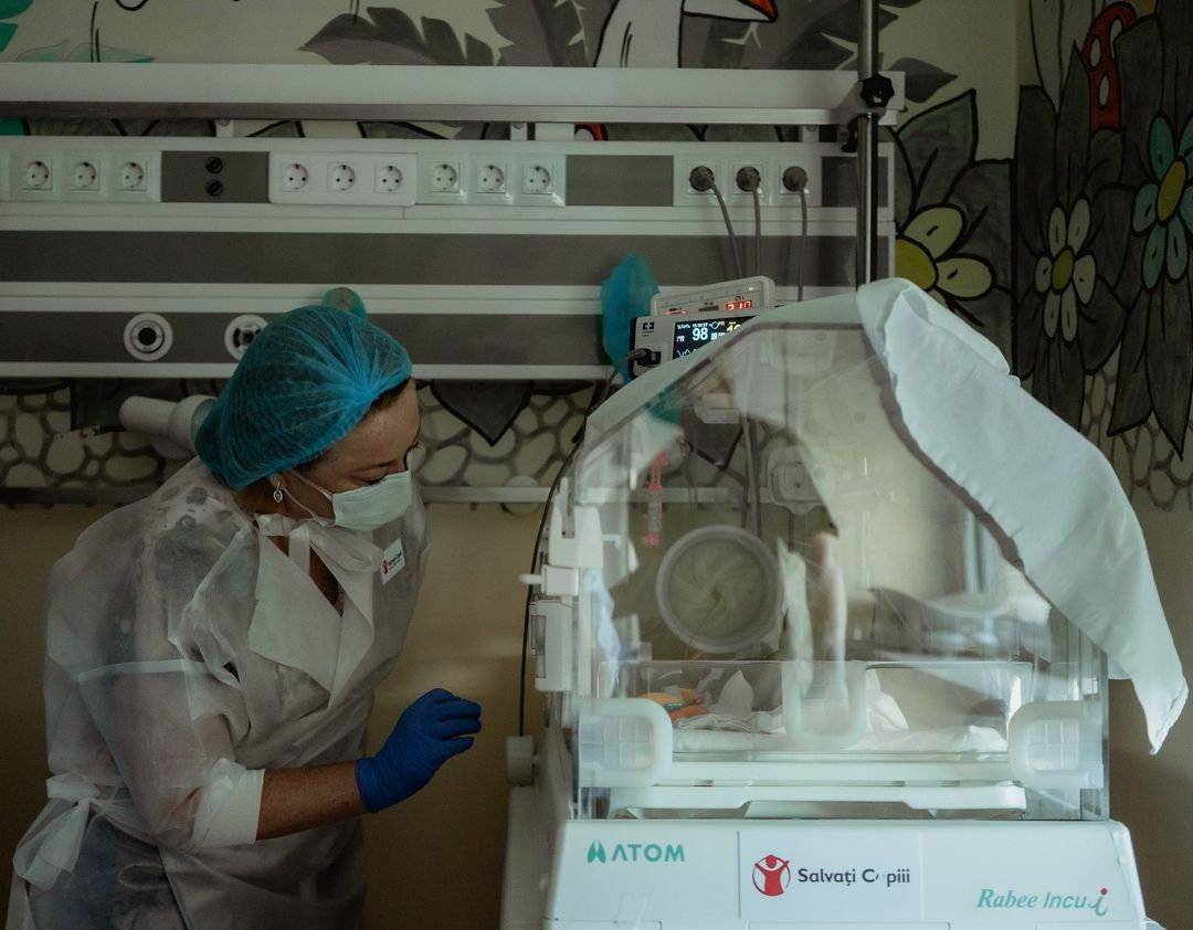 Zeci de spitale vor fi dotate cu echipamente pentru bolile aparatului respirator