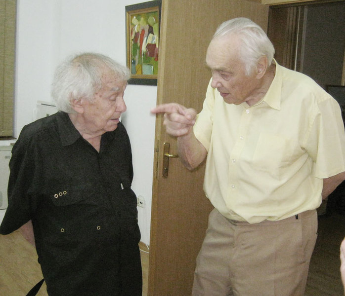 În rolul falsului disident