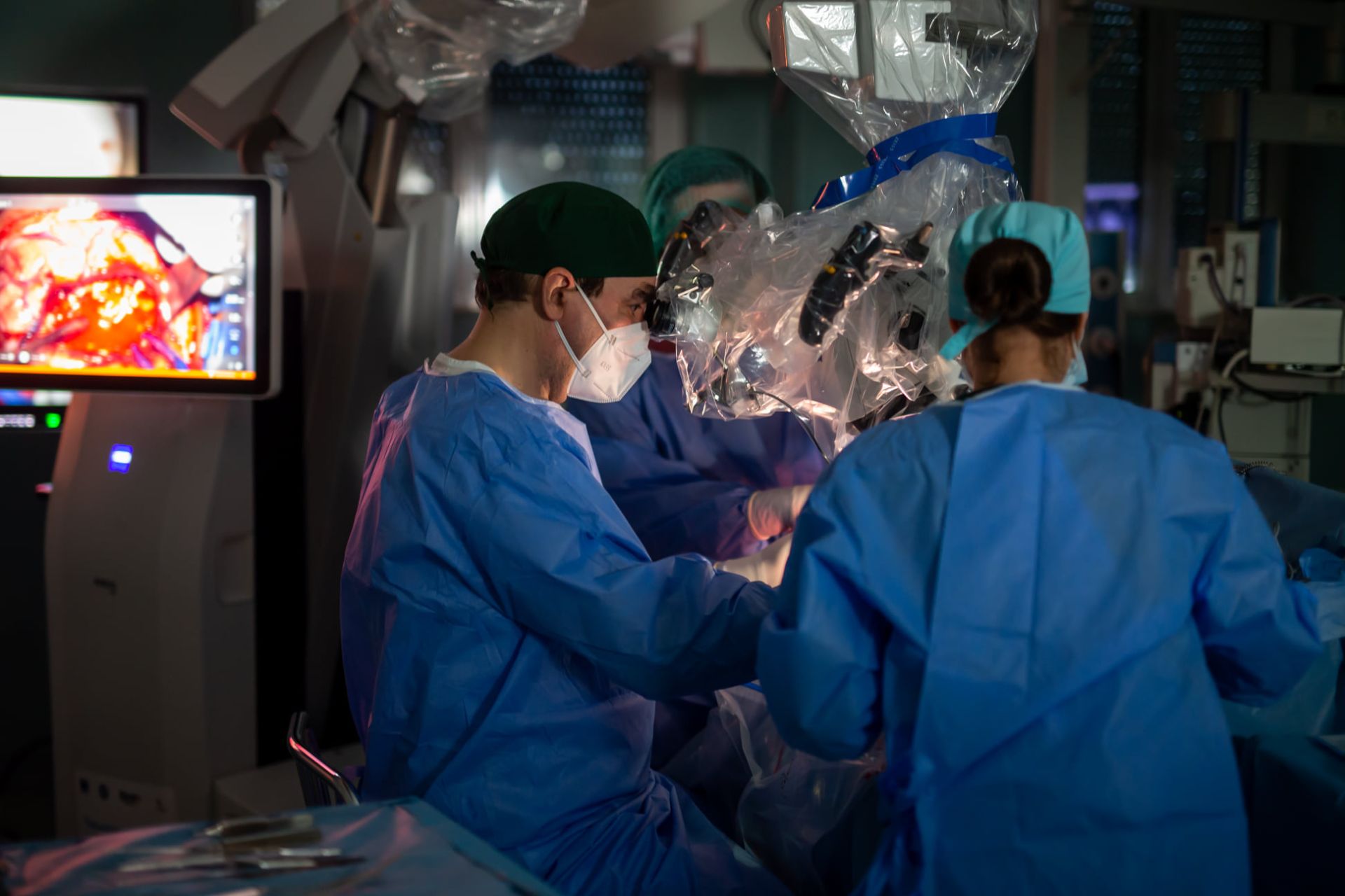 Studentă la medicină cu o tumoră extrem de rară, operată pe creier la Iaşi