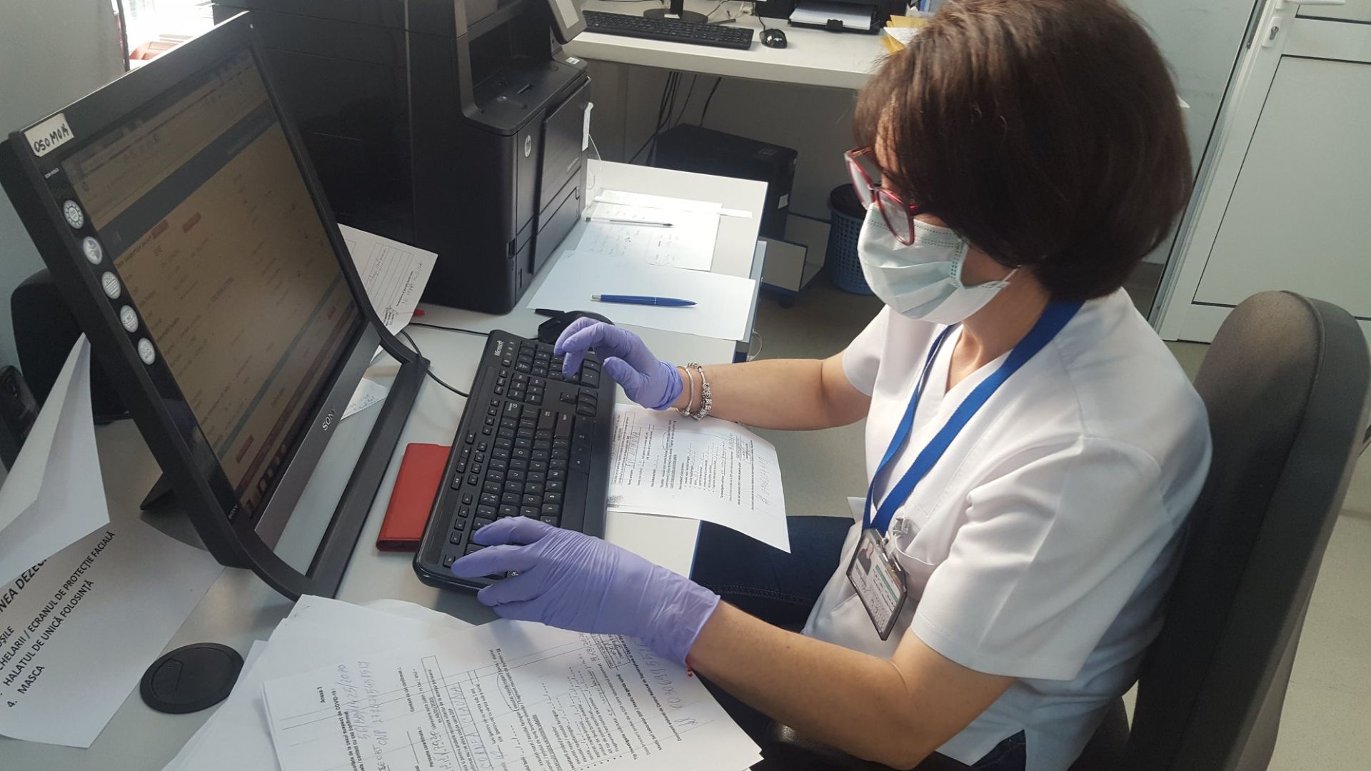 Institutul „Cantacuzino” a crescut numărul de teste moleculare zilnice pentru SARS-CoV-2